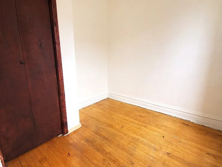 1254 N Maplewood Ave #2 — Photo 10