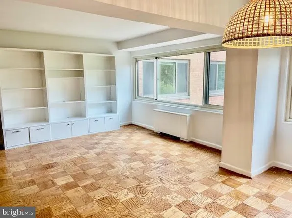 4201 Cathedral Ave NW APT 903W, Washington, DC 20016