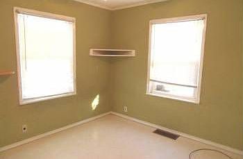 3rd image of 2207 E Dalke Ave