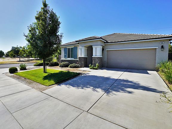 5th image of 559 Ivory Street