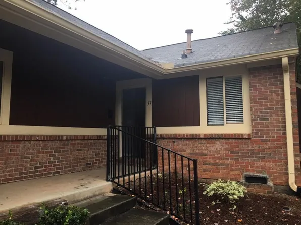 33 Country Place Ct, Alpharetta, GA 30005