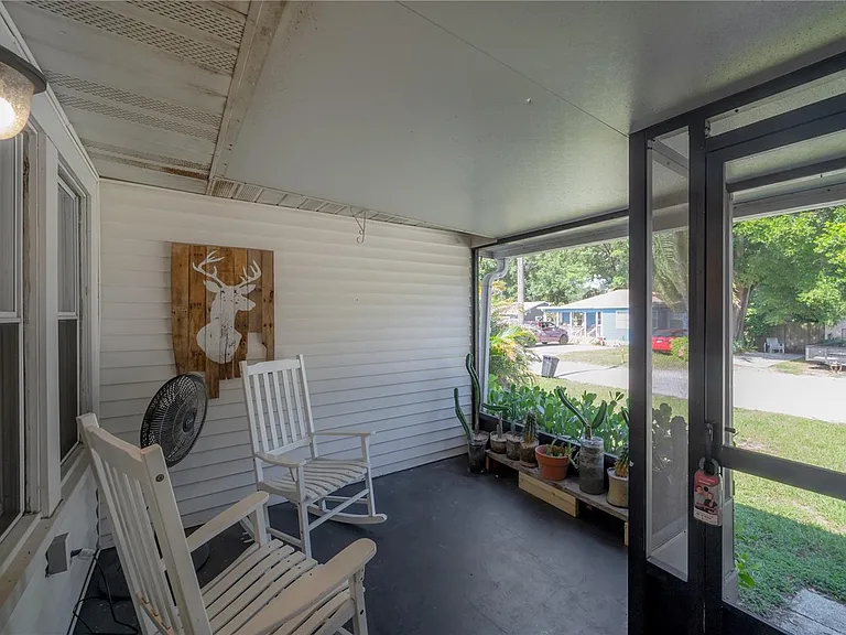 4107 N Seminole Ave — Photo 19
