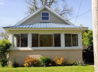 2754 Brown St, Flint, MI 48503