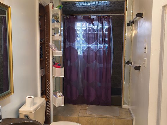 5th image of 1036 Murray Hill Ave APT 2