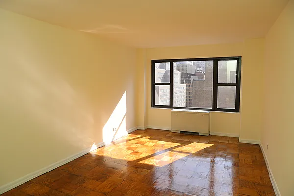 Rented by Olympia House Delaware LP | media 32