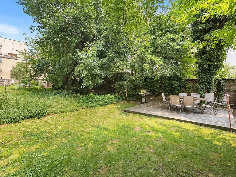 805 Park Ave #1R — Photo 9