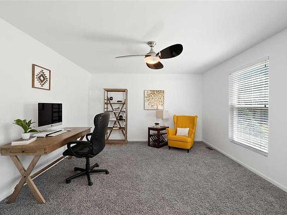 3rd image of 15515 Twingate Dr