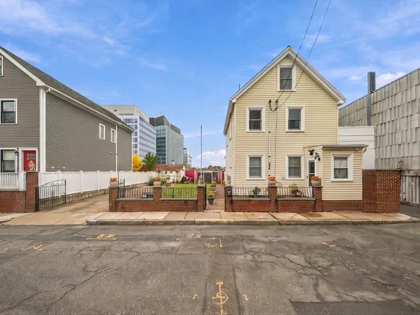 40 Horace St, Somerville, MA 02143