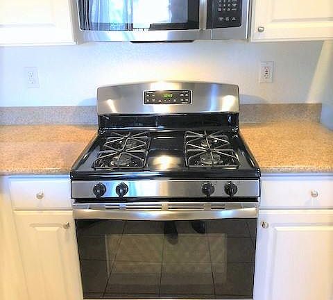 4th image of 2575 Fenton Pkwy APT 305