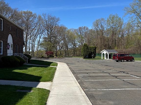 2nd image of 283 Fuller Rd APT T