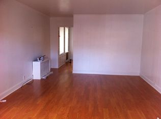 4314 219th St, Bayside, NY 11361