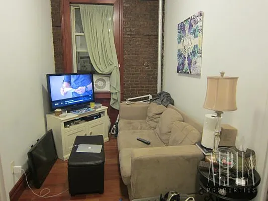 Rented by Alpha Properties NYC I LLC | media 39