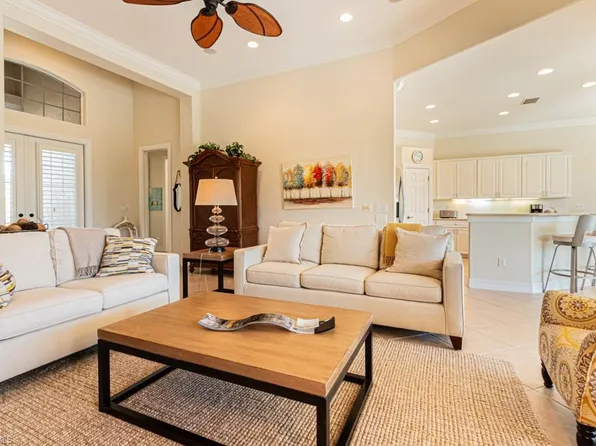 6968 Amen Corner CT, NAPLES, FL 34113