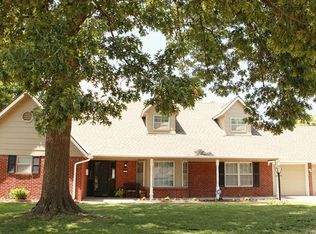 7505 E 54th St S, Tulsa, OK 74145