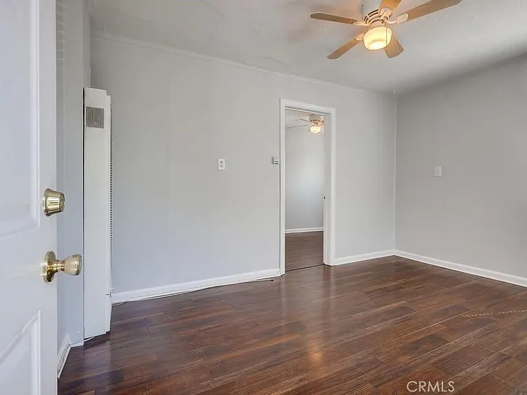 1007 Lewis Ave — Photo 3