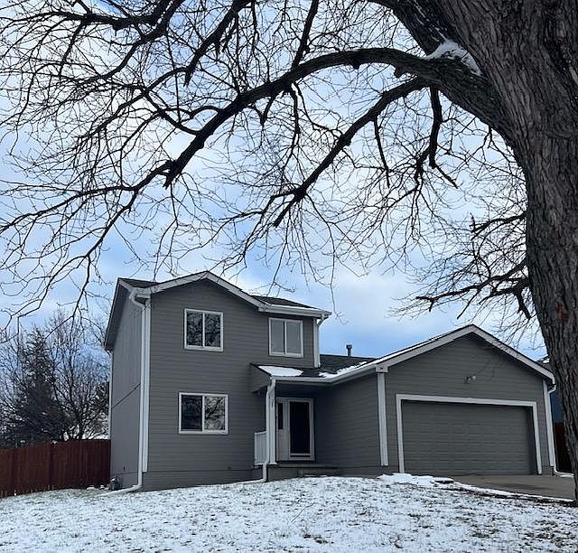 1 1/2 story. 1 main floor bedroom and bathroom. Two 2nd floor bedrooms and bathroom. Basement flooring. Eat in kitchen. Large fenced back yard.