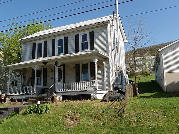 3rd image of 274 W Railroad St