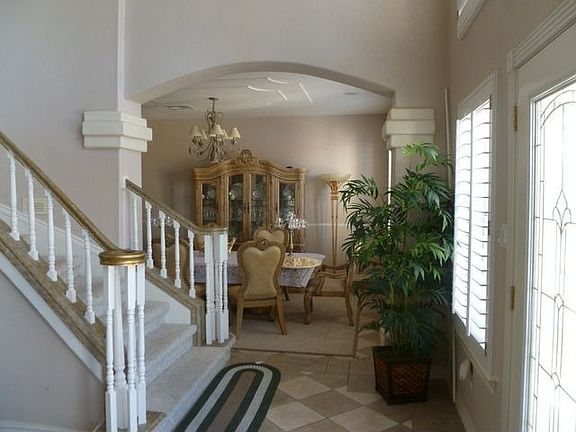 5th image of 6504 La Posta Dr
