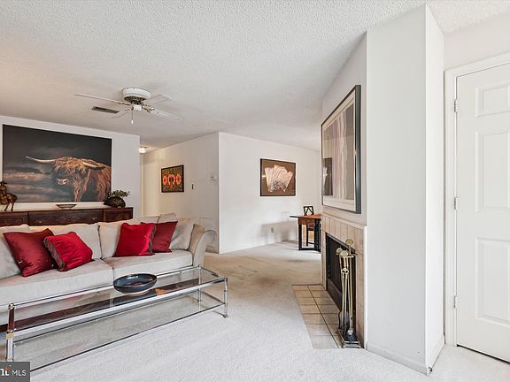 4th image of 12109 Greenway Ct APT 201