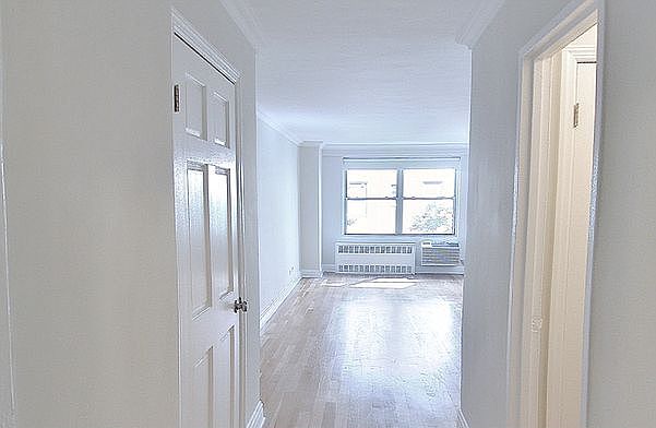 1st image of 210 W 89th St APT 5F