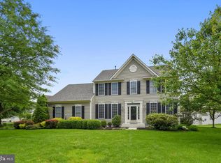 101 Meadowbrook Ct SW, Leesburg, VA 20175