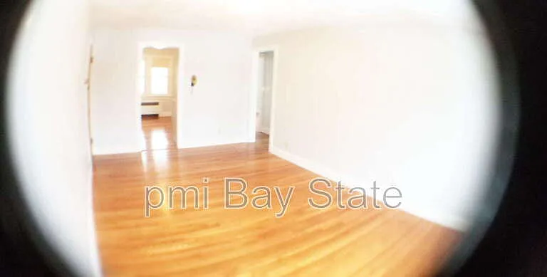 192 Holbrook Rd #4 — Photo 1