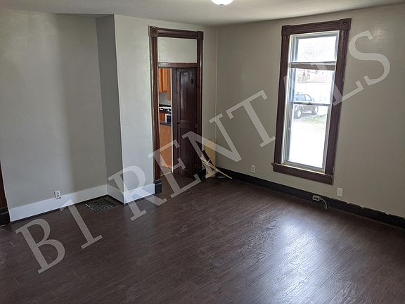 5th image of 619 W McDonald St