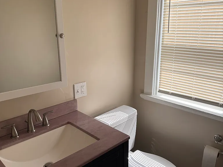 2514 Derry St #2 — Photo 6