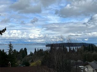 1865 Alaska Ave E, Pt Orchard, WA