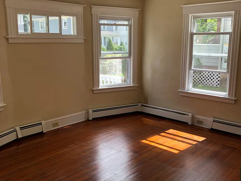 36 Clinton St #1 — Photo 6