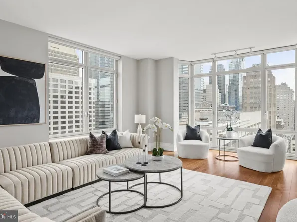 130 S 18th St Unit 1803, Philadelphia, PA 19103