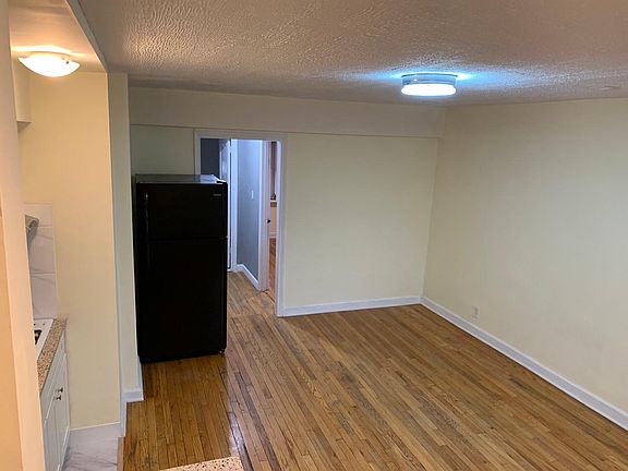 2nd image of 109-28 Saultell Ave Floor 1