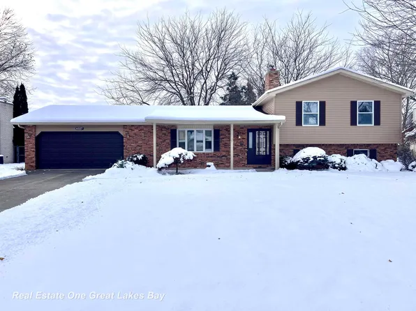6327 Paddock Ln, Saginaw, MI 48603