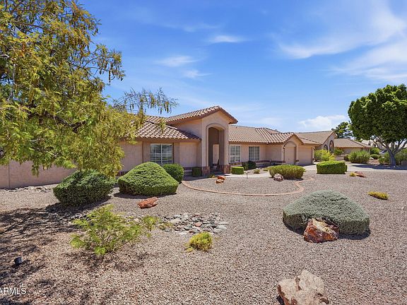 5th image of 4561 E ENROSE Street