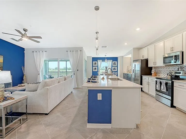 12550 Galapagos Ct #205 — Photo 4