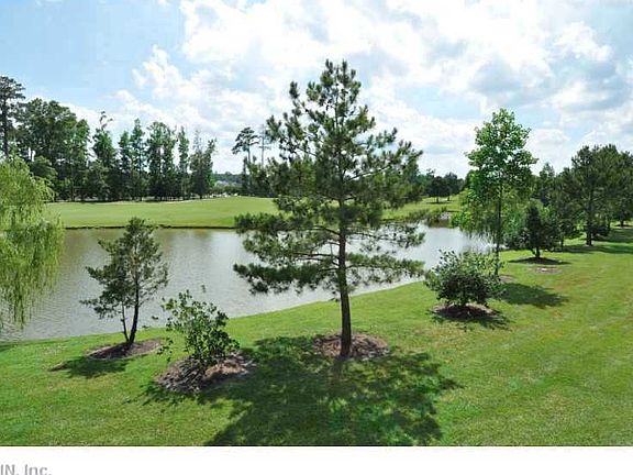 3rd image of 2675 Browning Dr