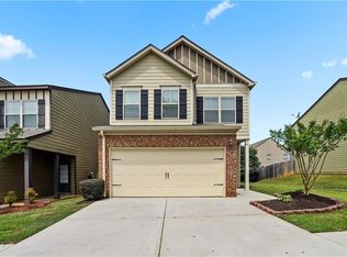 1070 Lassie Ln, Fairburn, GA 30213