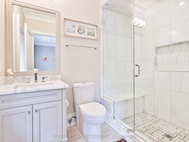 154 Munro Blvd — Photo 32