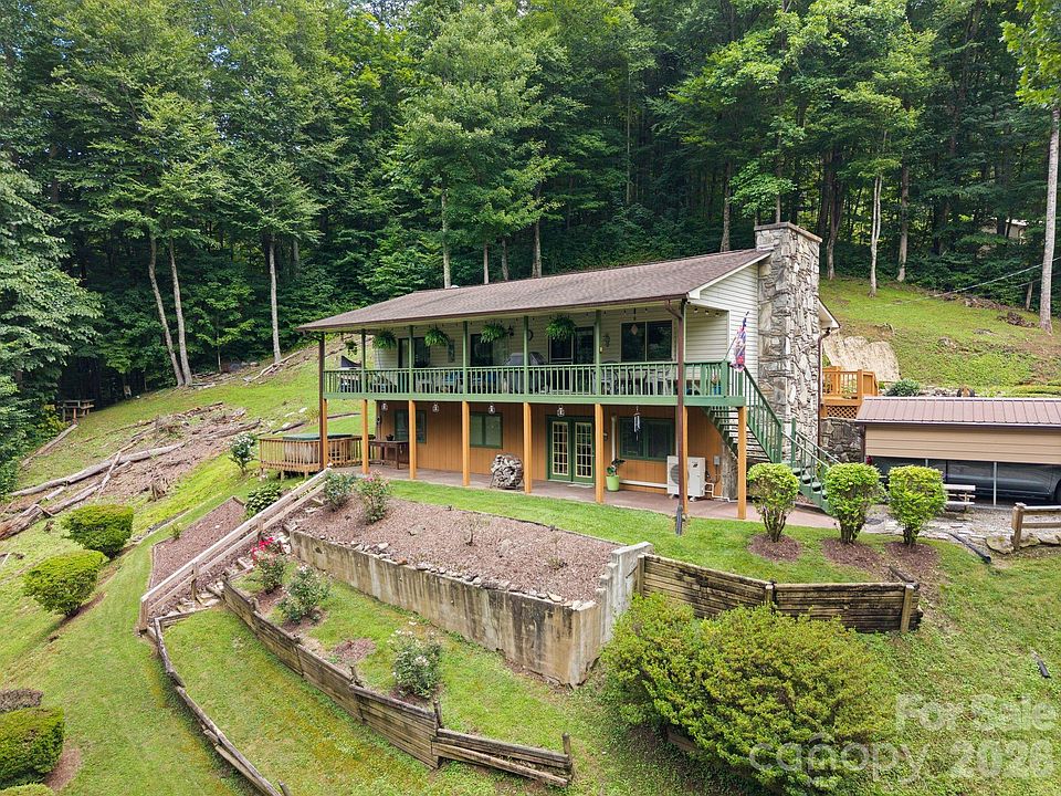 1st image of 275 Knob Hill Estates Rd