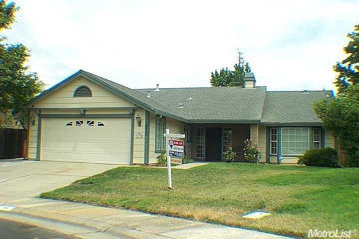 1st image of 1310 Kinghurst Dr