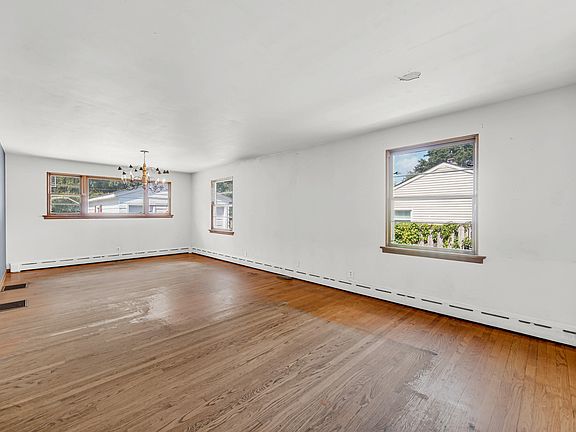 4th image of 223 S Randall Rd