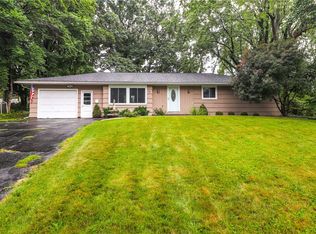 51 Wembly Rd, Rochester, NY 14616