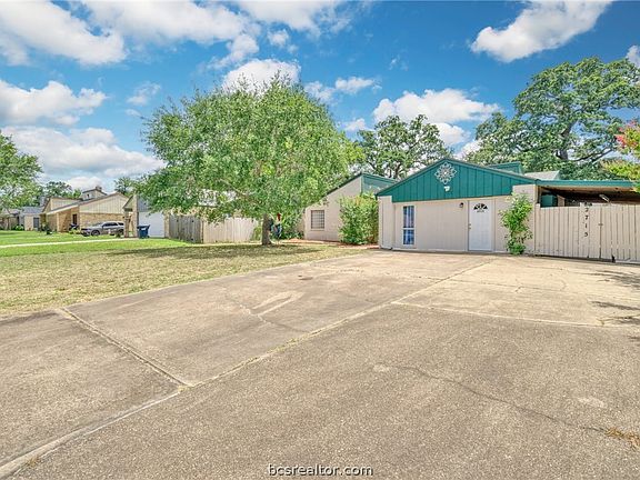 4th image of 2715 Adrienne Cir