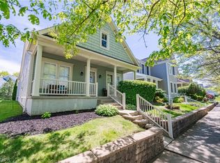 5263 Frederick St, Barberton, OH 44203