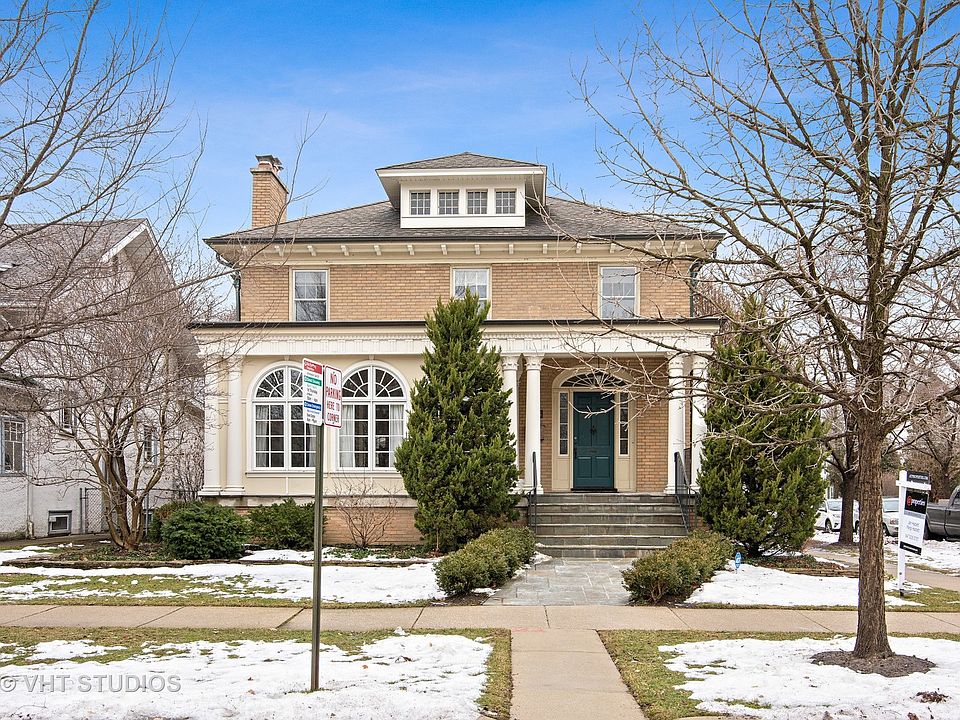 1st image of 2626 Lincolnwood Dr