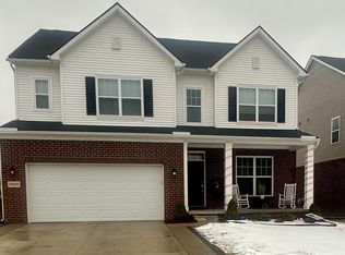 59689 Acorn Dr, Washington, MI 48094