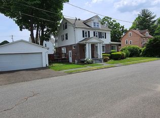 78 S Bay State Rd, Holyoke, MA 01040