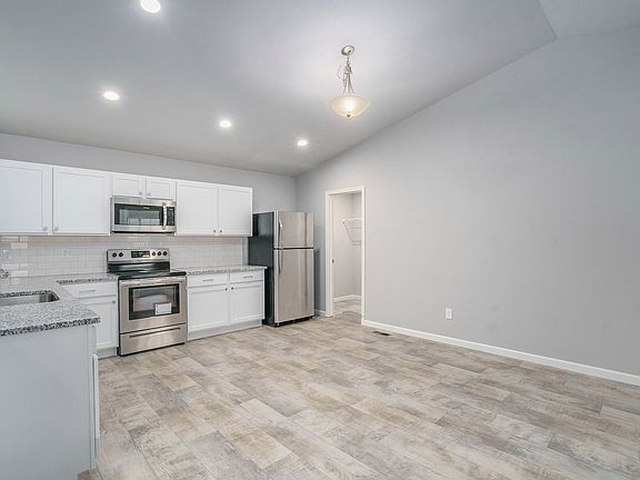 4th image of 10464 Schrier Ln
