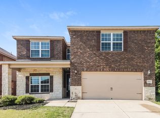 900 Princewood Dr, Denton, TX 76207