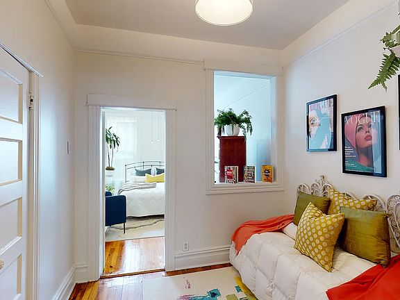 5th image of 836 41st St